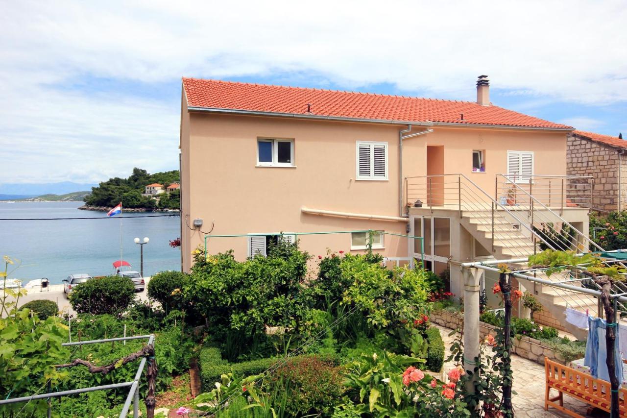 Apartments By The Sea Racisce, Korcula - 4344 Kültér fotó